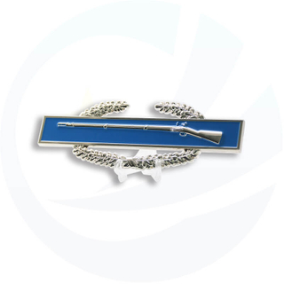 kuwait metal large gun Military Police Badge